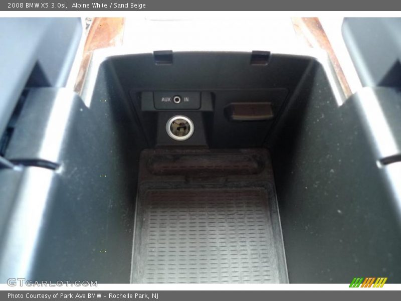 Alpine White / Sand Beige 2008 BMW X5 3.0si