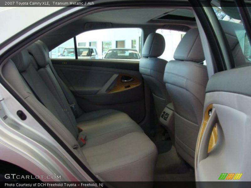 Titanium Metallic / Ash 2007 Toyota Camry XLE