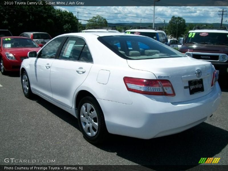 Super White / Ash Gray 2010 Toyota Camry LE