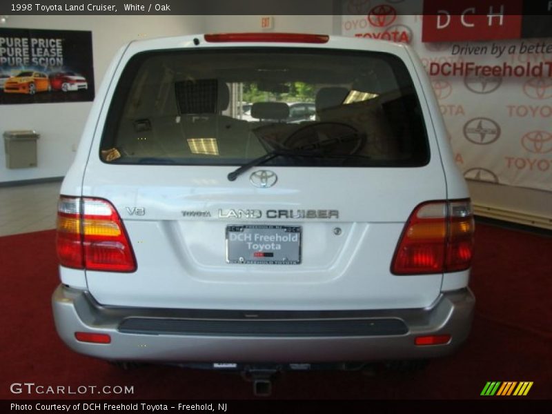 White / Oak 1998 Toyota Land Cruiser