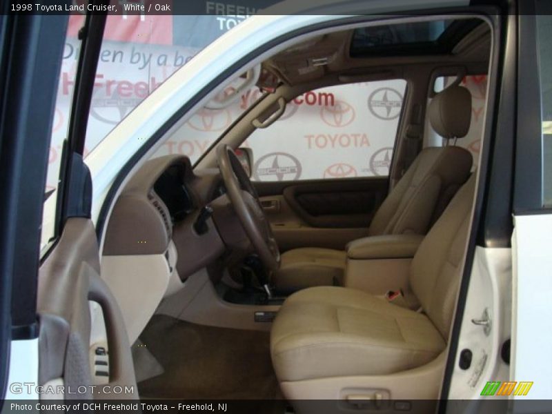 White / Oak 1998 Toyota Land Cruiser