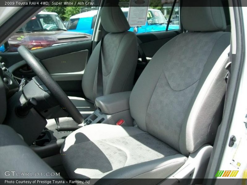 Super White / Ash Gray 2009 Toyota RAV4 4WD