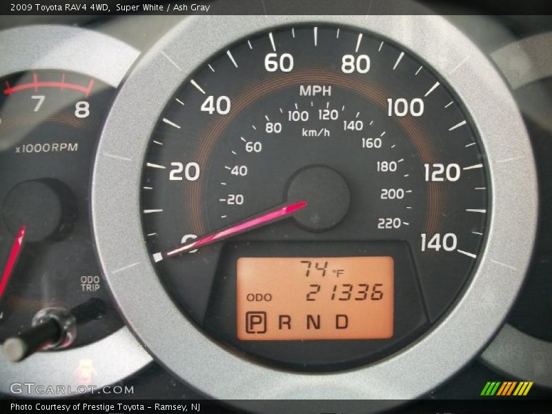Super White / Ash Gray 2009 Toyota RAV4 4WD