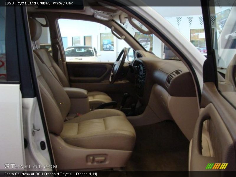 White / Oak 1998 Toyota Land Cruiser