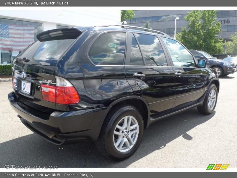 Jet Black / Beige 2004 BMW X5 3.0i