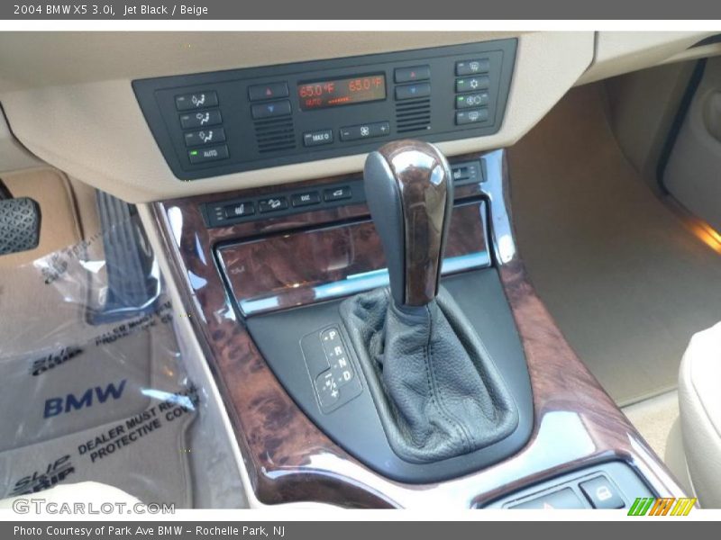 Jet Black / Beige 2004 BMW X5 3.0i