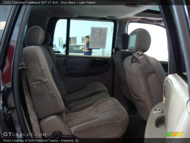Onyx Black / Light Pewter 2002 Chevrolet TrailBlazer EXT LT 4x4