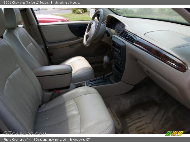 Bright White / Neutral 2001 Chevrolet Malibu LS Sedan