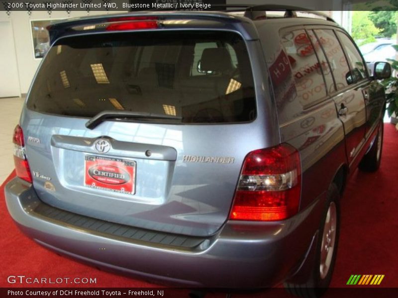 Bluestone Metallic / Ivory Beige 2006 Toyota Highlander Limited 4WD