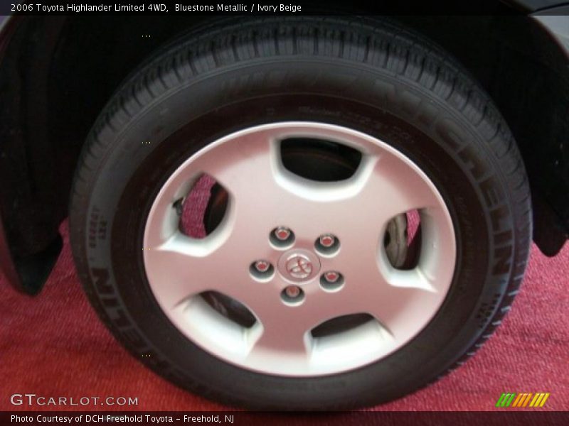 Bluestone Metallic / Ivory Beige 2006 Toyota Highlander Limited 4WD