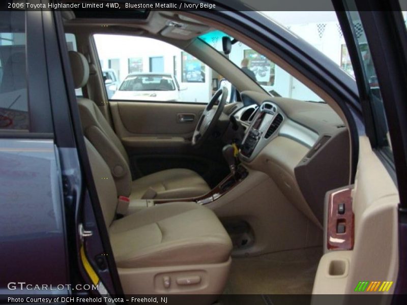 Bluestone Metallic / Ivory Beige 2006 Toyota Highlander Limited 4WD