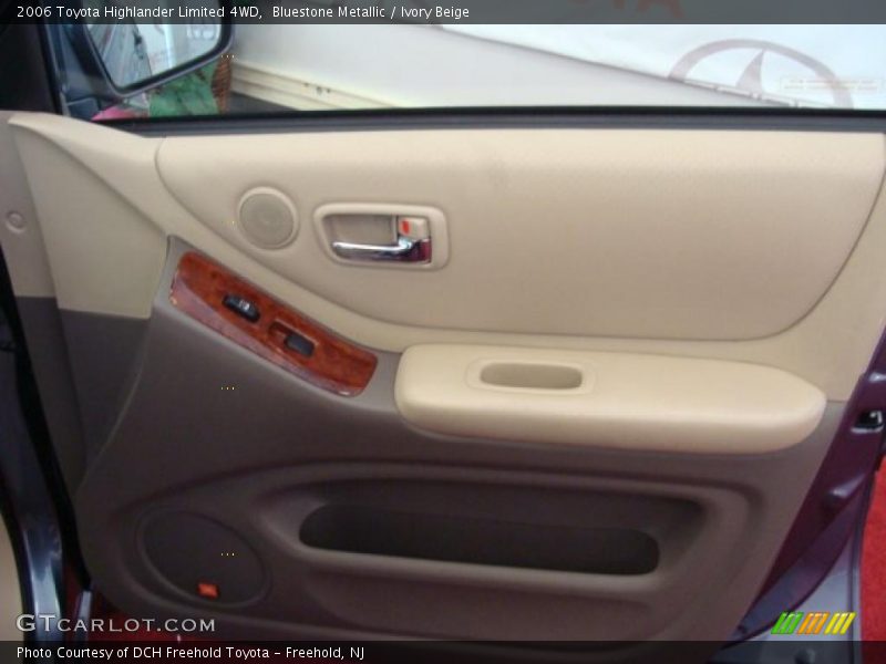 Bluestone Metallic / Ivory Beige 2006 Toyota Highlander Limited 4WD