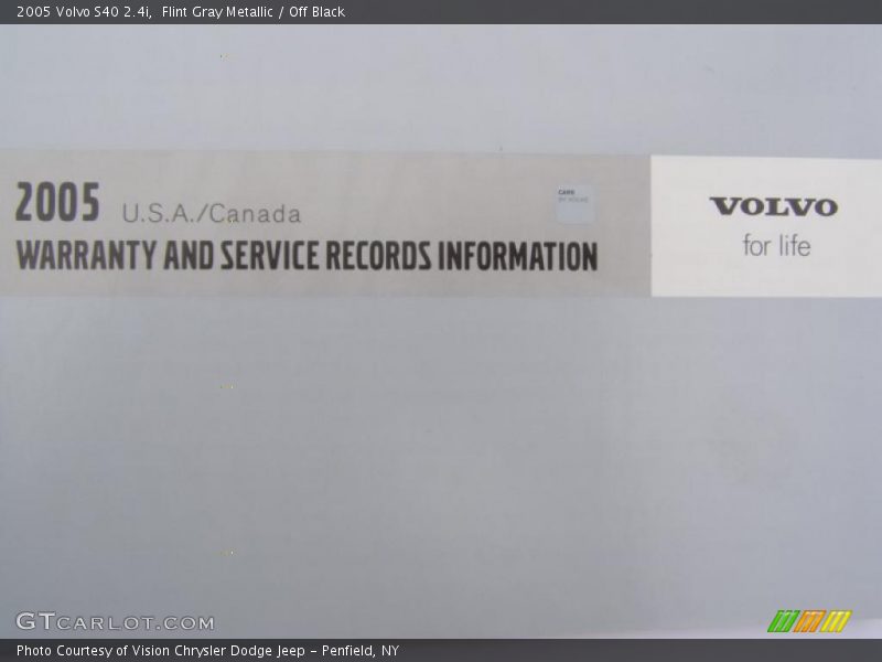 Flint Gray Metallic / Off Black 2005 Volvo S40 2.4i