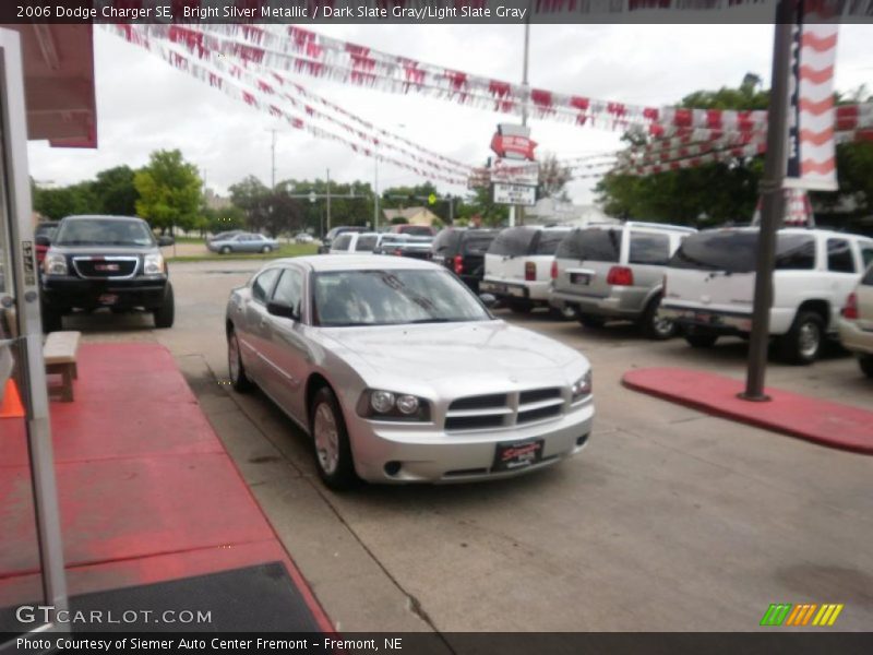 Bright Silver Metallic / Dark Slate Gray/Light Slate Gray 2006 Dodge Charger SE