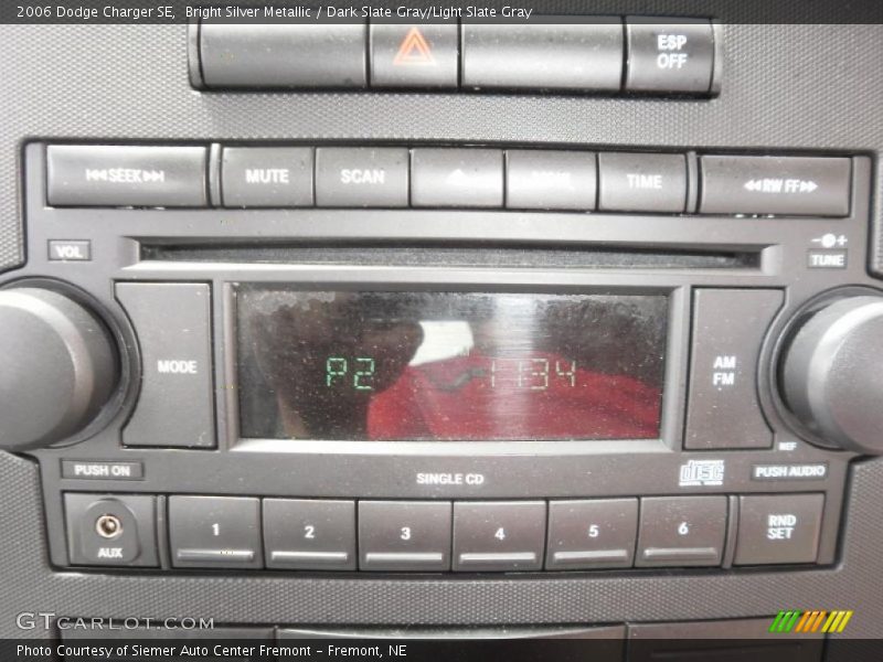 Bright Silver Metallic / Dark Slate Gray/Light Slate Gray 2006 Dodge Charger SE