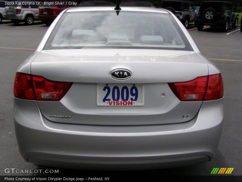 Bright Silver / Gray 2009 Kia Optima LX