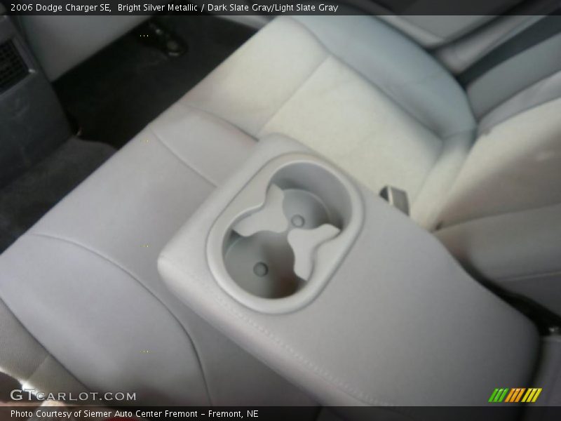 Bright Silver Metallic / Dark Slate Gray/Light Slate Gray 2006 Dodge Charger SE