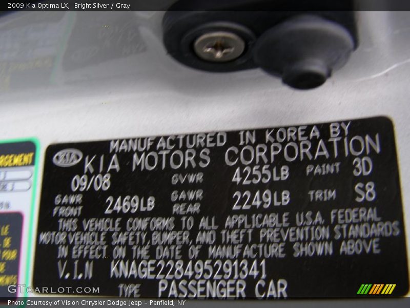 Bright Silver / Gray 2009 Kia Optima LX