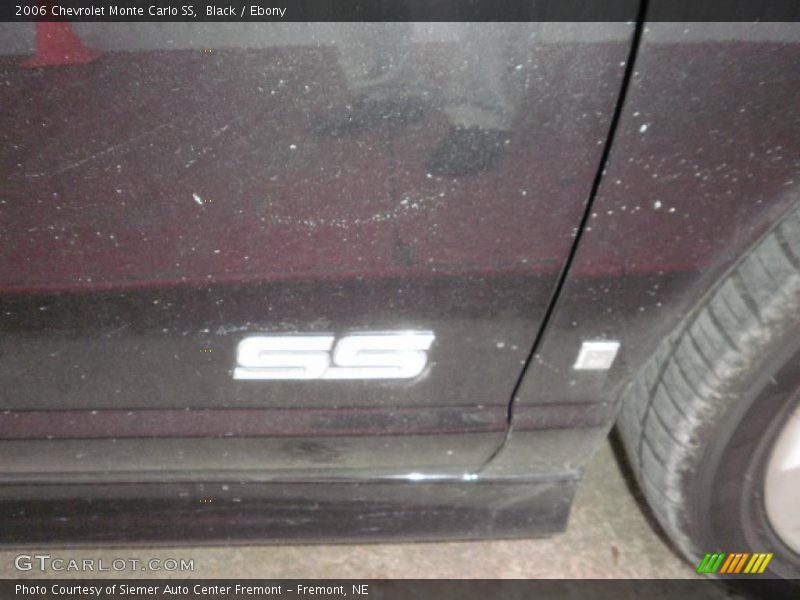 Black / Ebony 2006 Chevrolet Monte Carlo SS