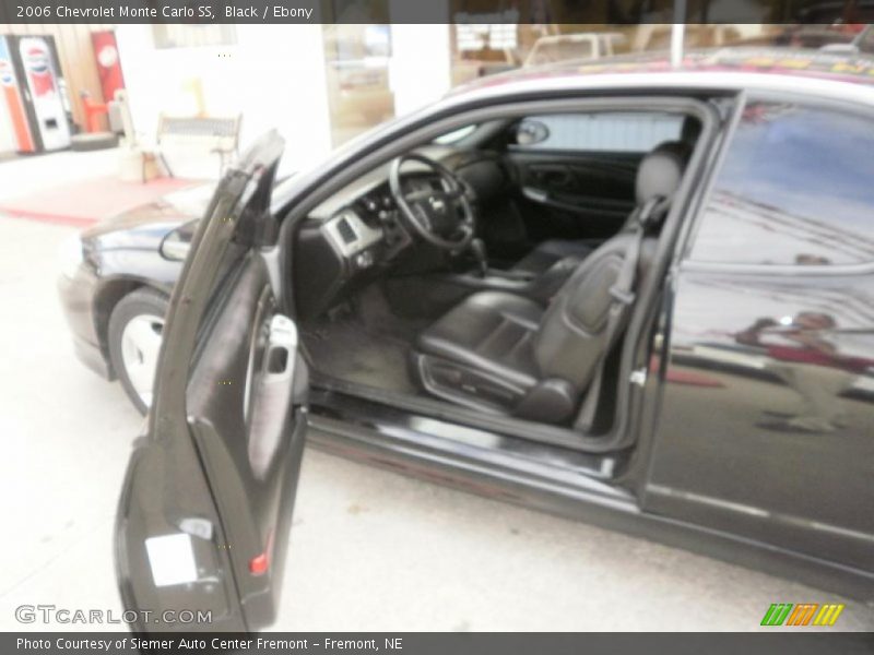 Black / Ebony 2006 Chevrolet Monte Carlo SS