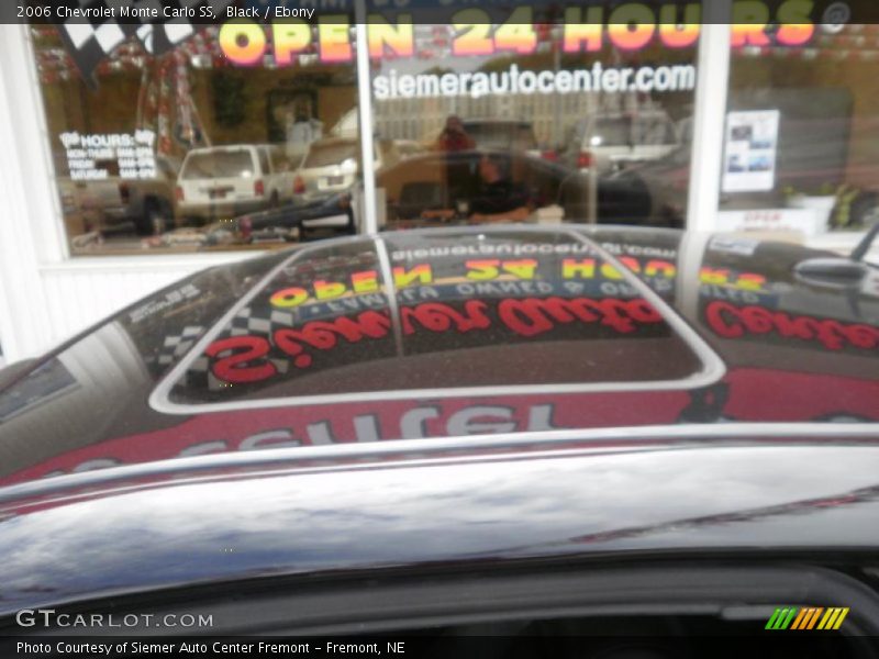 Black / Ebony 2006 Chevrolet Monte Carlo SS