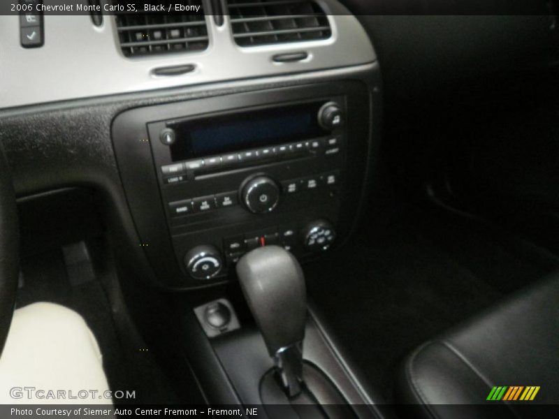 Black / Ebony 2006 Chevrolet Monte Carlo SS