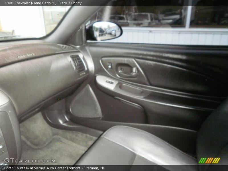 Black / Ebony 2006 Chevrolet Monte Carlo SS