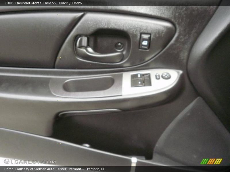 Black / Ebony 2006 Chevrolet Monte Carlo SS