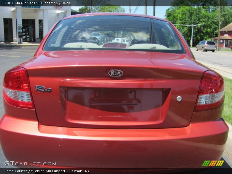 Cinnamon / Beige 2004 Kia Rio Sedan