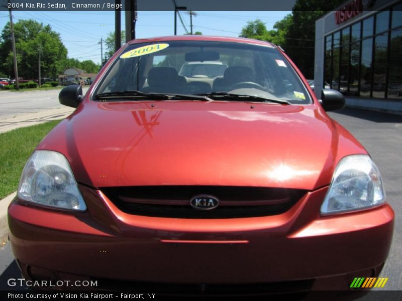 Cinnamon / Beige 2004 Kia Rio Sedan