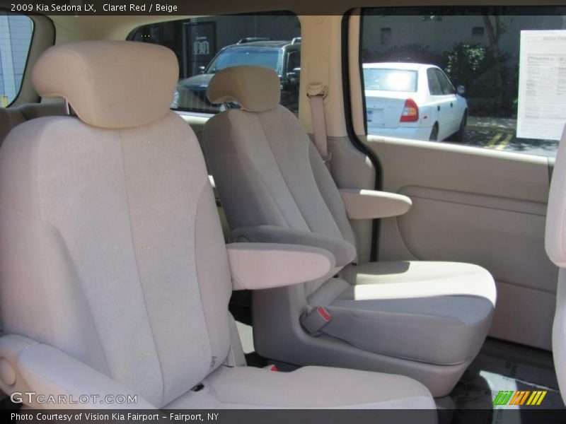 Claret Red / Beige 2009 Kia Sedona LX