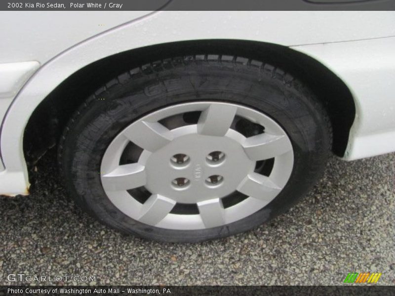 Polar White / Gray 2002 Kia Rio Sedan