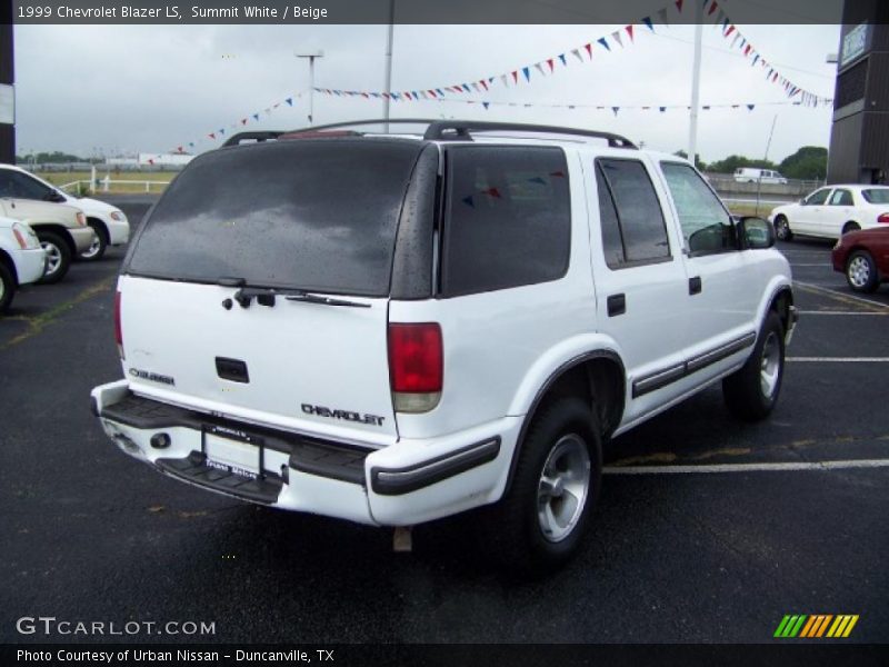 Summit White / Beige 1999 Chevrolet Blazer LS