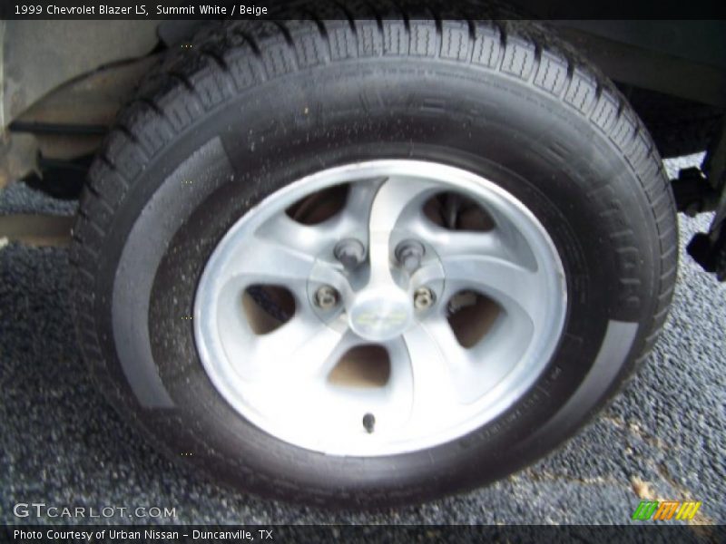 Summit White / Beige 1999 Chevrolet Blazer LS