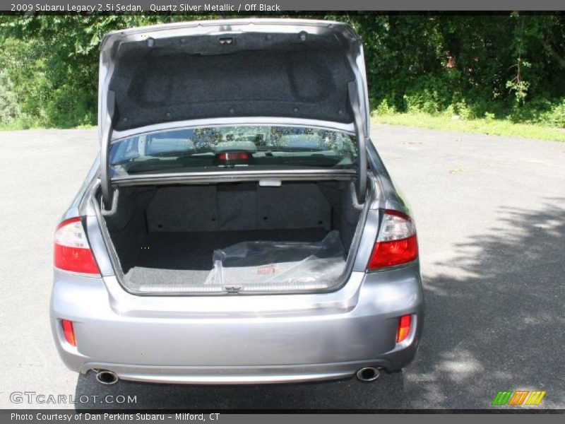 Quartz Silver Metallic / Off Black 2009 Subaru Legacy 2.5i Sedan
