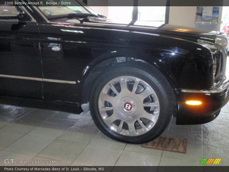 Beluga / Ochre 2006 Bentley Arnage R