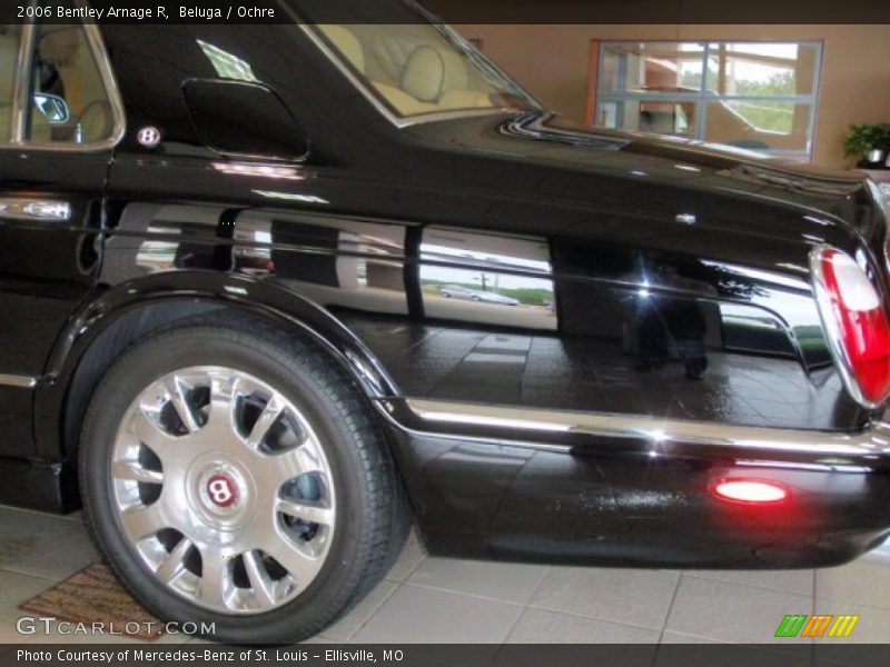 Beluga / Ochre 2006 Bentley Arnage R
