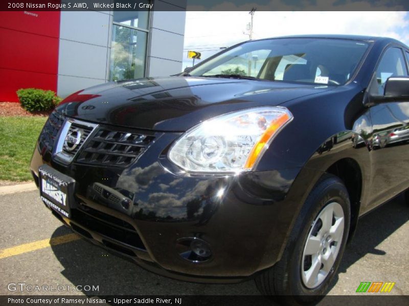 Wicked Black / Gray 2008 Nissan Rogue S AWD