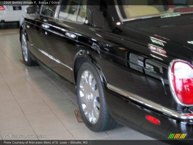 Beluga / Ochre 2006 Bentley Arnage R