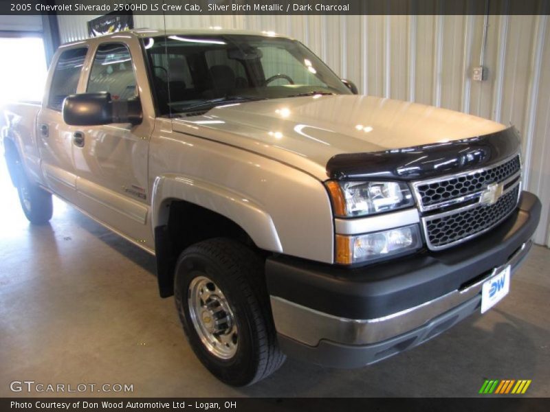 Silver Birch Metallic / Dark Charcoal 2005 Chevrolet Silverado 2500HD LS Crew Cab