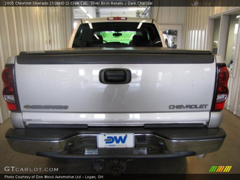 Silver Birch Metallic / Dark Charcoal 2005 Chevrolet Silverado 2500HD LS Crew Cab