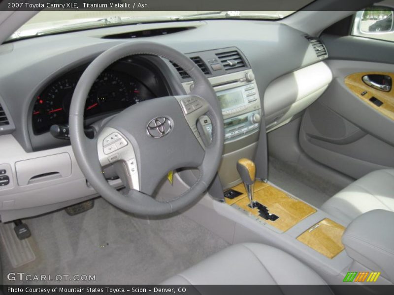 Titanium Metallic / Ash 2007 Toyota Camry XLE