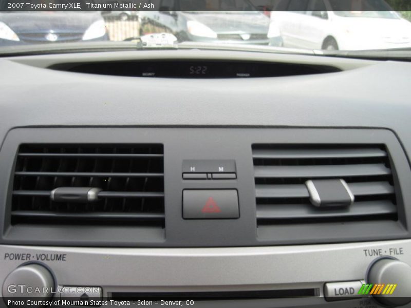 Titanium Metallic / Ash 2007 Toyota Camry XLE