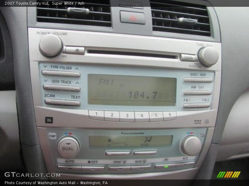Super White / Ash 2007 Toyota Camry XLE