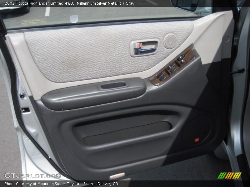Millennium Silver Metallic / Gray 2002 Toyota Highlander Limited 4WD