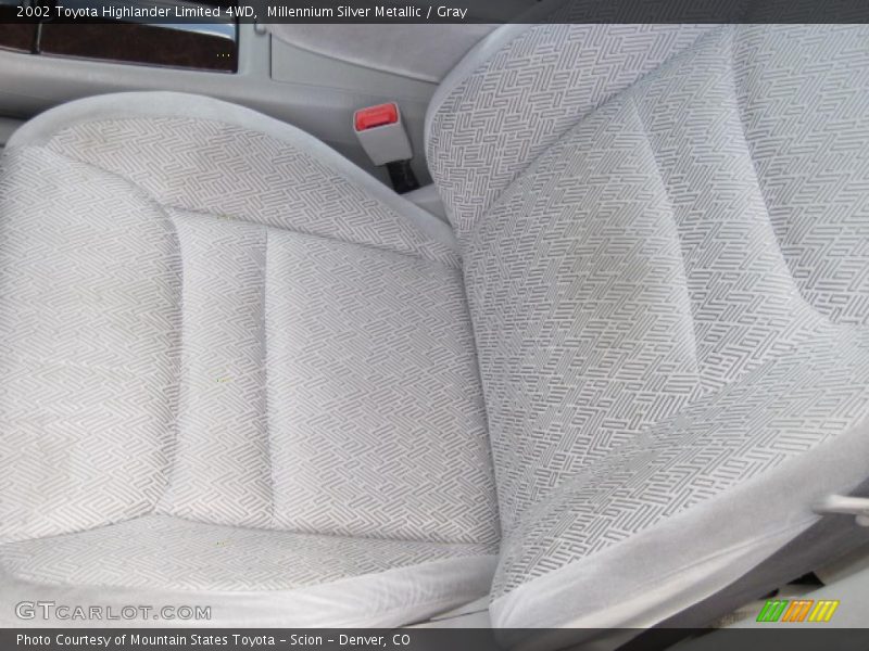 Millennium Silver Metallic / Gray 2002 Toyota Highlander Limited 4WD
