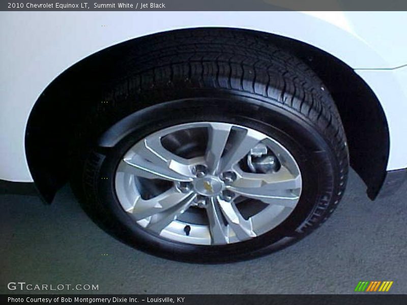 Summit White / Jet Black 2010 Chevrolet Equinox LT