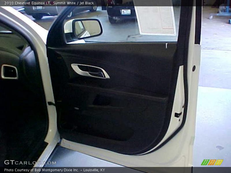 Summit White / Jet Black 2010 Chevrolet Equinox LT
