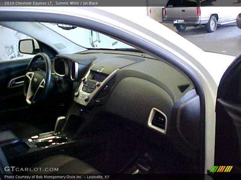 Summit White / Jet Black 2010 Chevrolet Equinox LT