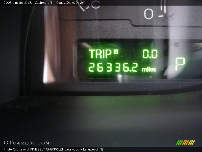 Cashmere Tri-Coat / Shale/Dove 2005 Lincoln LS V8